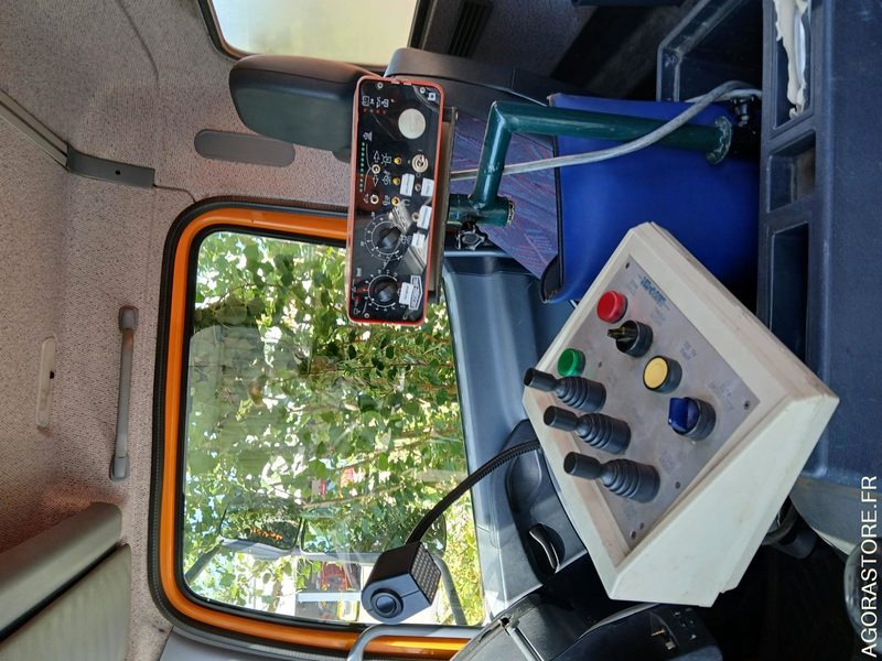 Sunkvežimis MERCEDES CAMION BENNE - 2000 - 193905 KMS: foto 14
