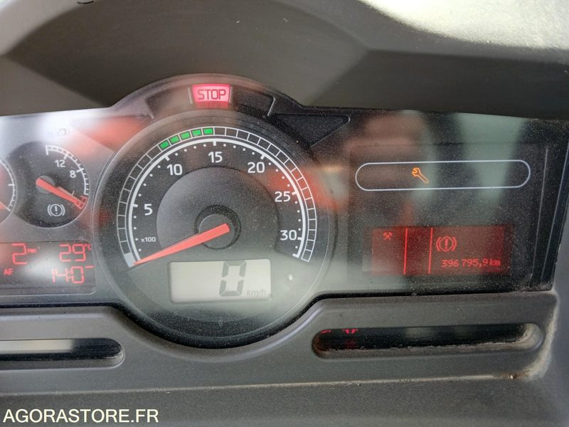 PORTEUR REMORQUEUR 26T BIBENNE - 2009 - 396 795 KM - Sunkvežimis: foto 5 PORTEUR REMORQUEUR 26T BIBENNE - 2009 - 396 795 KM - Sunkvežimis: foto 5