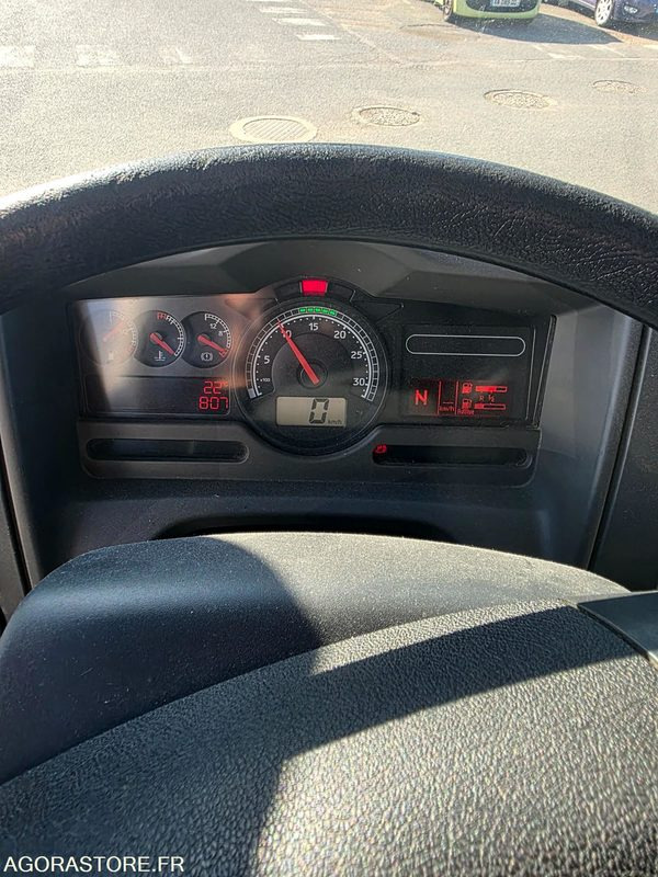RENAULT MIDLUM 7.5t AQ-944-PH 466303km - Sunkvežimis: foto 5 RENAULT MIDLUM 7.5t AQ-944-PH 466303km - Sunkvežimis: foto 5