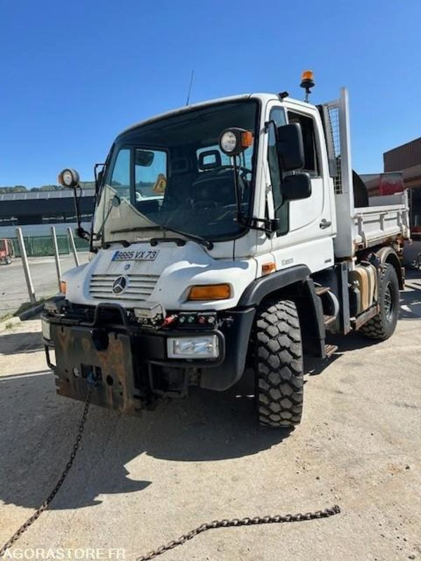 UNIMOG U300C VERSION COMMUNALE 2008 36900 KM - Sunkvežimis: foto 4 UNIMOG U300C VERSION COMMUNALE 2008 36900 KM - Sunkvežimis: foto 4
