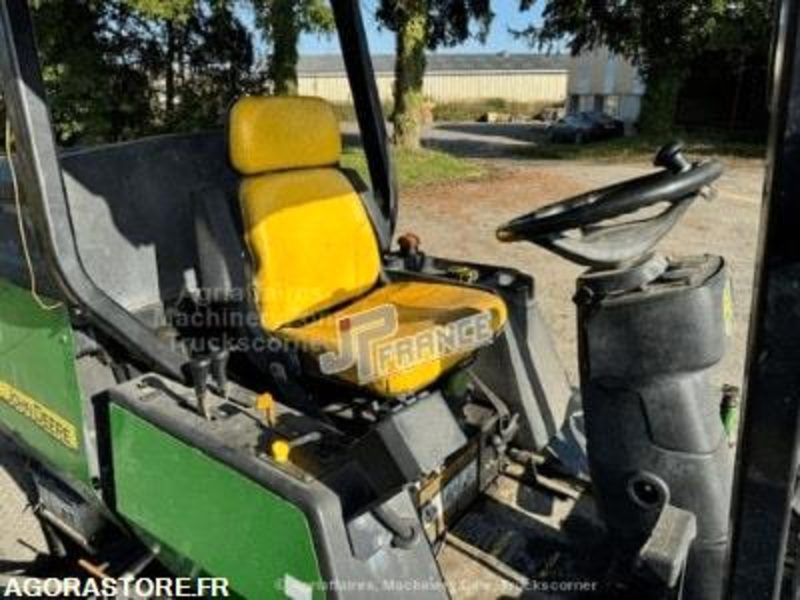 TONDEUSE - JOHN DEER - 57 CV - 3500H - 2005 - Vejapjovė: foto 2 TONDEUSE - JOHN DEER - 57 CV - 3500H - 2005 - Vejapjovė: foto 2