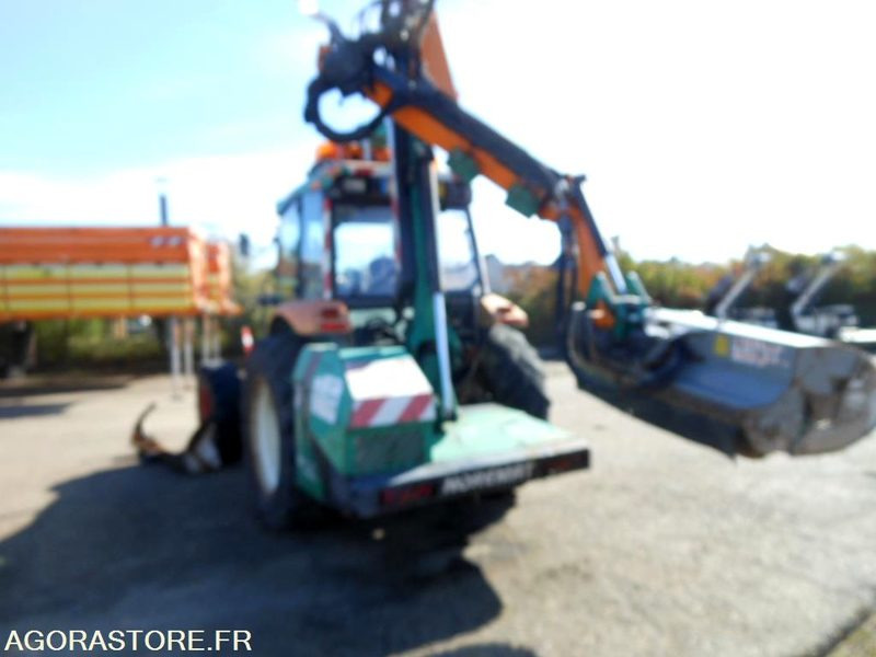 TRACTEUR AGRICOLE RENAULT ERGOS 446 (DD123) + DEBROUSSAILLEUSE 5M (MC123) - Traktorius: foto 4 TRACTEUR AGRICOLE RENAULT ERGOS 446 (DD123) + DEBROUSSAILLEUSE 5M (MC123) - Traktorius: foto 4