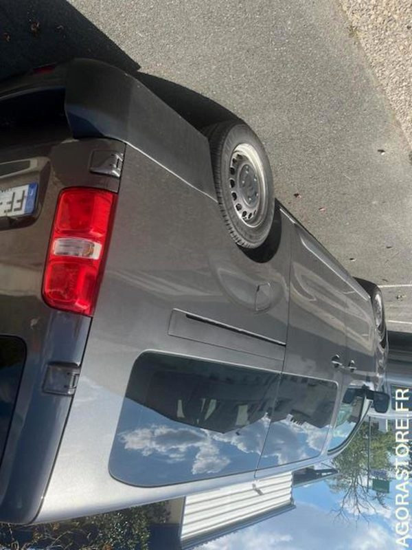 TTC / 0% TVA - MINIBUS CITROEN JUMPY SPACETOURER 1.5L BHDI - 4 portes - 2019 - Mikroautobusas, Keleivinis furgonas: foto 3 TTC / 0% TVA - MINIBUS CITROEN JUMPY SPACETOURER 1.5L BHDI - 4 portes - 2019 - Mikroautobusas, Keleivinis furgonas: foto 3