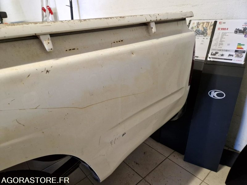 Toyota Hilux - EV575BL - 139768km - 2005 - Pikapas: foto 5 Toyota Hilux - EV575BL - 139768km - 2005 - Pikapas: foto 5
