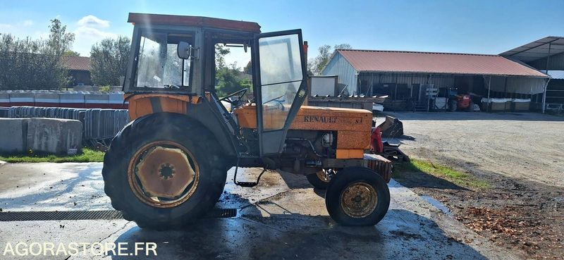 Tracteur Renault 651 8066H - Traktorius: foto 1 Tracteur Renault 651 8066H - Traktorius: foto 1