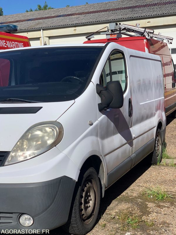 VMA RENAULT TRAFIC 2 707ABM76 - Krovininis mikroautobusas: foto 2 VMA RENAULT TRAFIC 2 707ABM76 - Krovininis mikroautobusas: foto 2