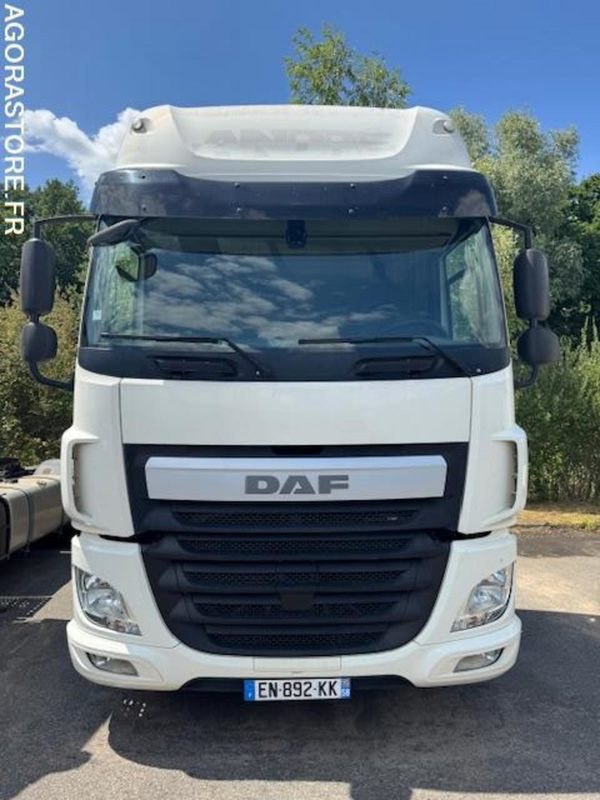 Tracteur DAF CF460 - 2017 - 460030 kms (41712) - Vilkikas: foto 1 Tracteur DAF CF460 - 2017 - 460030 kms (41712) - Vilkikas: foto 1