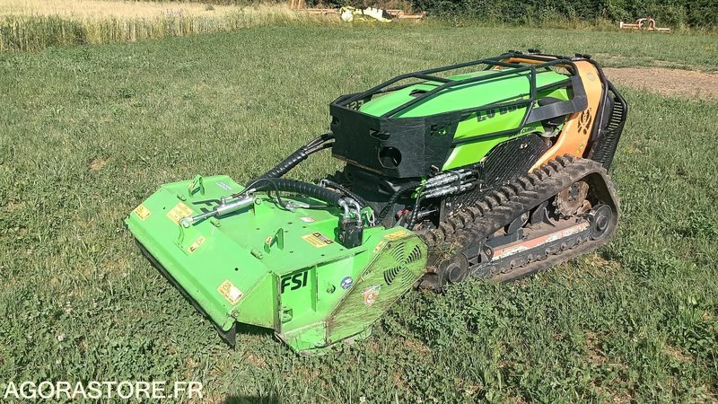 Robot de pente MDB LV 600+ - 2021 - 829heures - Žemės ūkio technika: foto 1 Robot de pente MDB LV 600+ - 2021 - 829heures - Žemės ūkio technika: foto 1