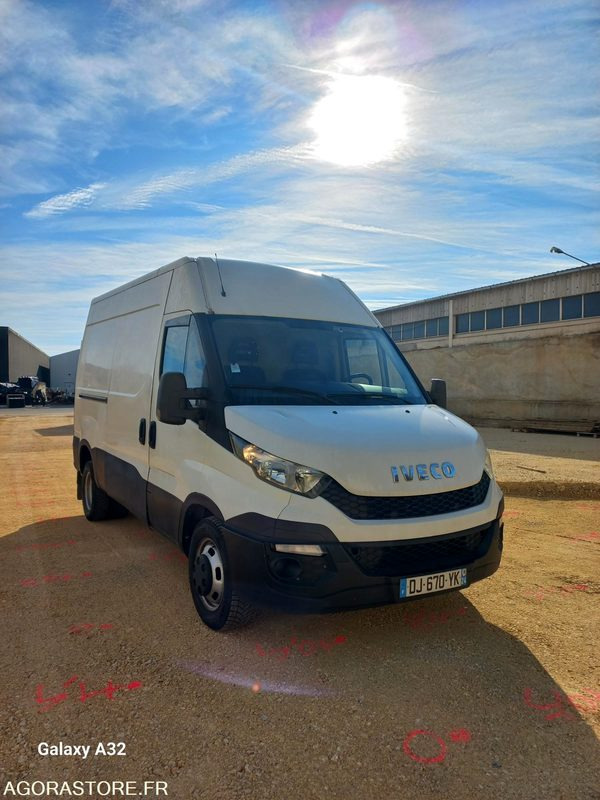 Fourgon iveco - Krovininis mikroautobusas: foto 2 Fourgon iveco - Krovininis mikroautobusas: foto 2