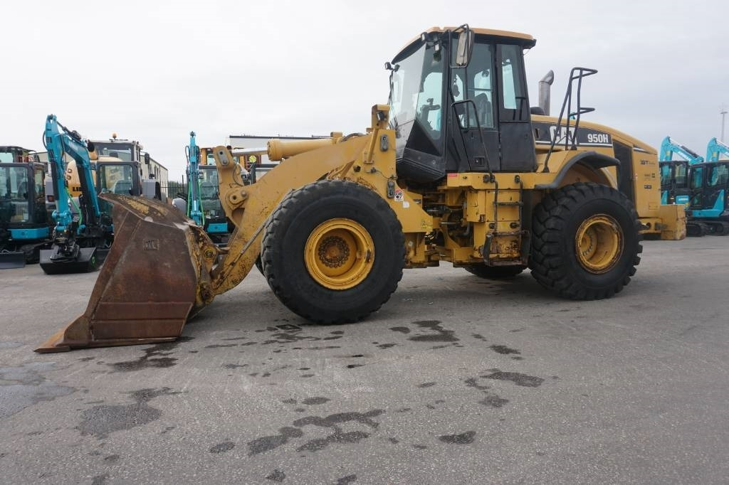 CAT 950 H - Ratinis krautuvas: foto 1 CAT 950 H - Ratinis krautuvas: foto 1