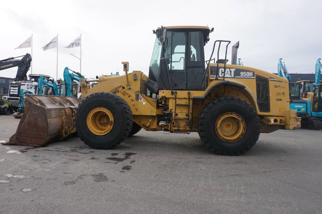 CAT 950 H - Ratinis krautuvas: foto 1 CAT 950 H - Ratinis krautuvas: foto 1