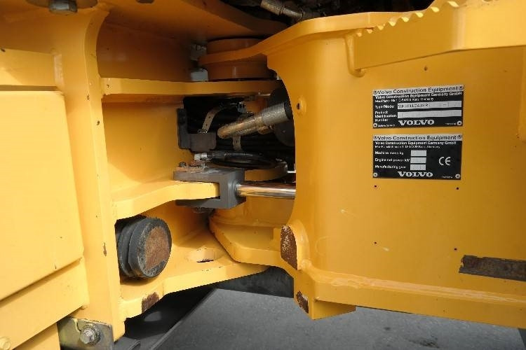 Ratinis krautuvas Volvo L 45 F: foto 11