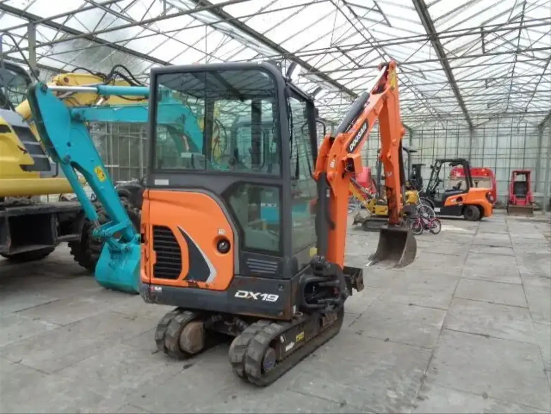 Doosan DX19 - Mini ekskavatorius: foto 4 Doosan DX19 - Mini ekskavatorius: foto 4