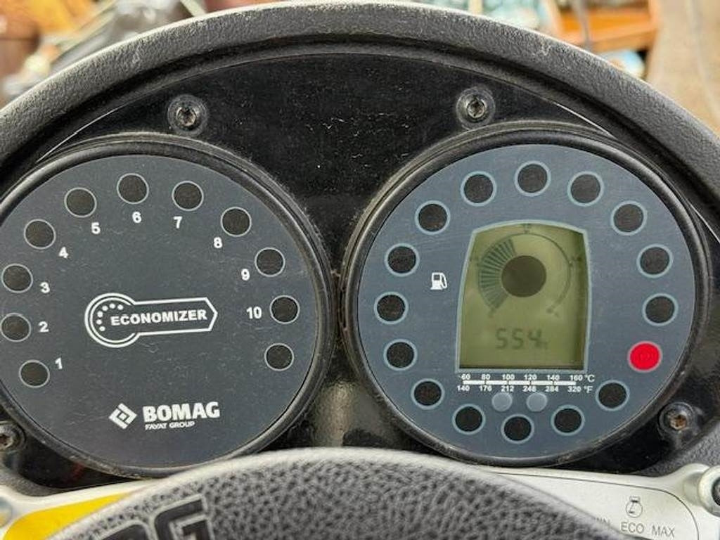 Bomag 124 DH-5 - Kompaktorius: foto 5 Bomag 124 DH-5 - Kompaktorius: foto 5