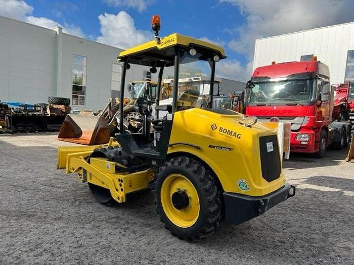 Bomag BW 124 PDH-5 - Žemės dirbimo technika: foto 4 Bomag BW 124 PDH-5 - Žemės dirbimo technika: foto 4