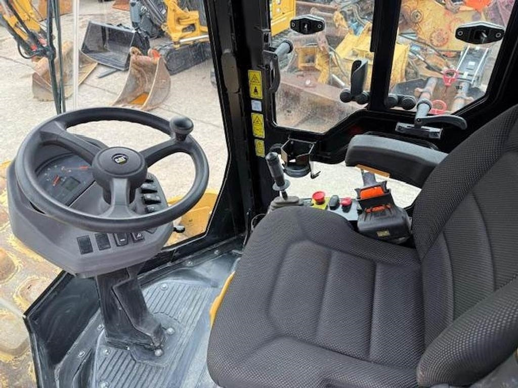 CAT CP12 GC - Volas: foto 5 CAT CP12 GC - Volas: foto 5