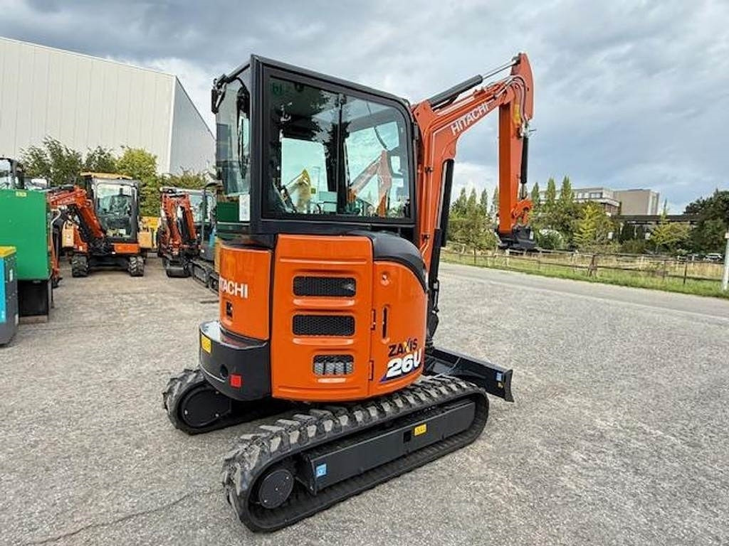 Hitachi ZX26 U-6 - Mini ekskavatorius: foto 4 Hitachi ZX26 U-6 - Mini ekskavatorius: foto 4