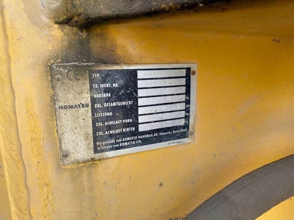 Komatsu WA 470-3H - Ratinis krautuvas: foto 4 Komatsu WA 470-3H - Ratinis krautuvas: foto 4