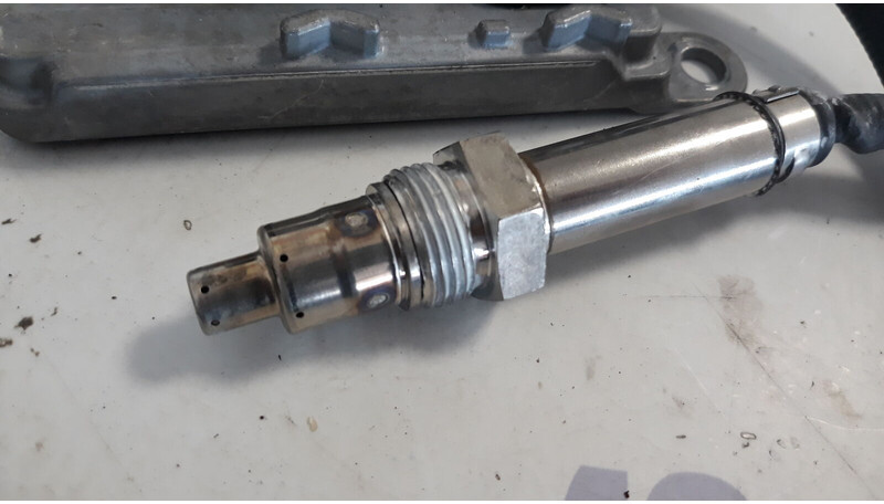 DAF NOX sensor - Jutiklis - Sunkvežimis: foto 3 DAF NOX sensor - Jutiklis - Sunkvežimis: foto 3