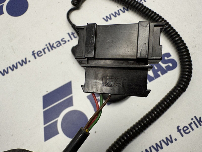 DAF suspension remote control - Pakaba - Sunkvežimis: foto 4 DAF suspension remote control - Pakaba - Sunkvežimis: foto 4