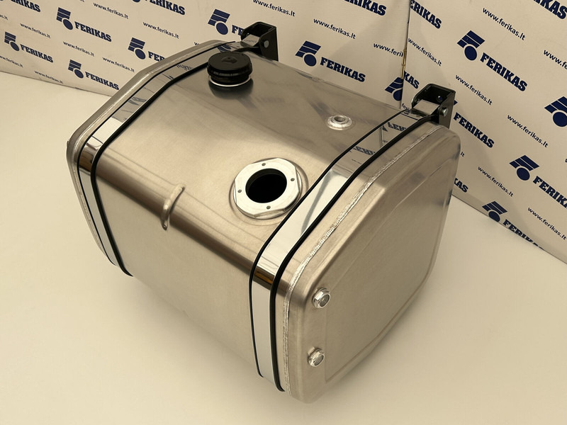 Hydraulic aluminum oil tank 250L - Hidraulinis bakas - Sunkvežimis: foto 3 Hydraulic aluminum oil tank 250L - Hidraulinis bakas - Sunkvežimis: foto 3