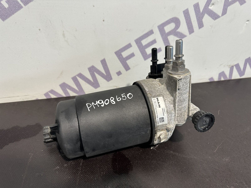 MAN fuel filter housing - Kuro filtras - Sunkvežimis: foto 1 MAN fuel filter housing - Kuro filtras - Sunkvežimis: foto 1