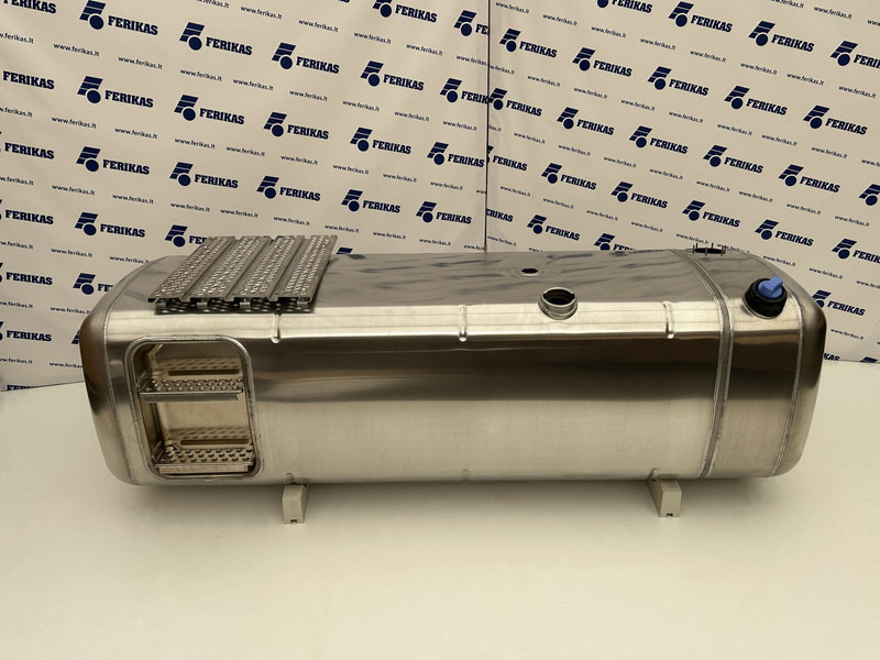 Mercedes-Benz Fuel tank 880L + 90L AdBlue - Degalų bakas - Sunkvežimis: foto 1 Mercedes-Benz Fuel tank 880L + 90L AdBlue - Degalų bakas - Sunkvežimis: foto 1