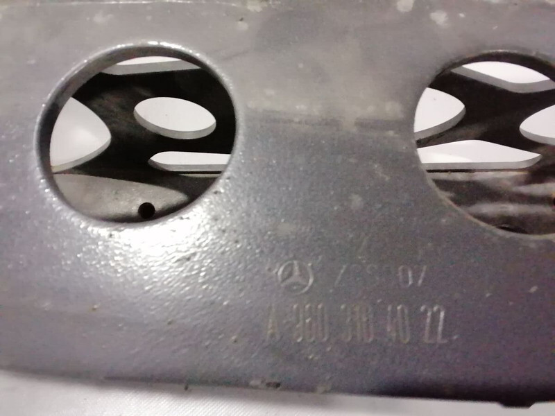 Mercedes-Benz - Kėbulas ir išorė - Sunkvežimis: foto 3 Mercedes-Benz - Kėbulas ir išorė - Sunkvežimis: foto 3