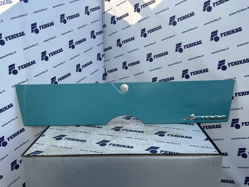 Mercedes-Benz bonnet part - Kapotas - Sunkvežimis: foto 1 Mercedes-Benz bonnet part - Kapotas - Sunkvežimis: foto 1