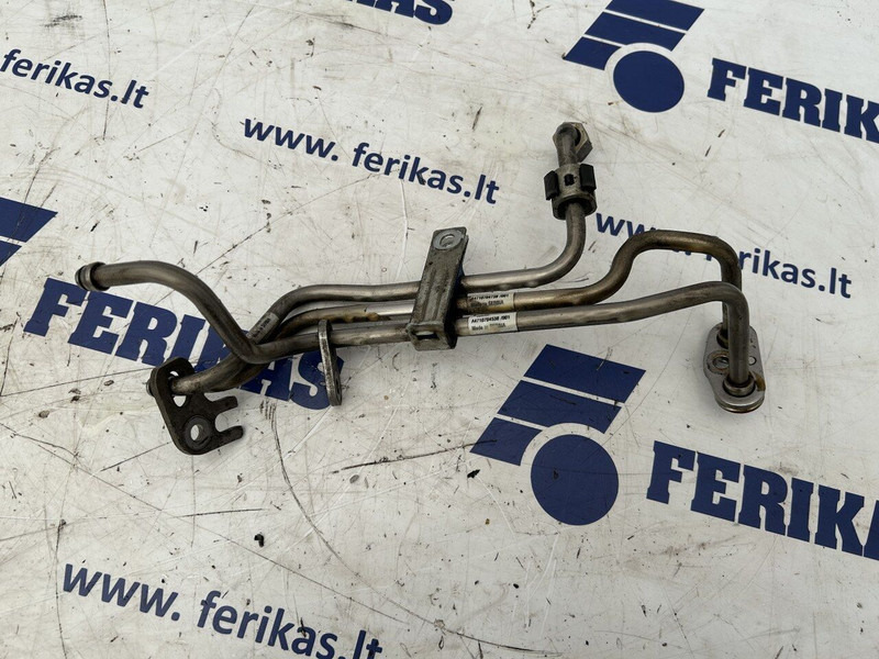 Mercedes-Benz fuel lines - Kuro sistema - Sunkvežimis: foto 1 Mercedes-Benz fuel lines - Kuro sistema - Sunkvežimis: foto 1