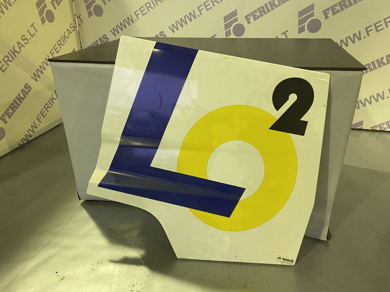 Renault luggage cover LH - Bamperis - Sunkvežimis: foto 1 Renault luggage cover LH - Bamperis - Sunkvežimis: foto 1