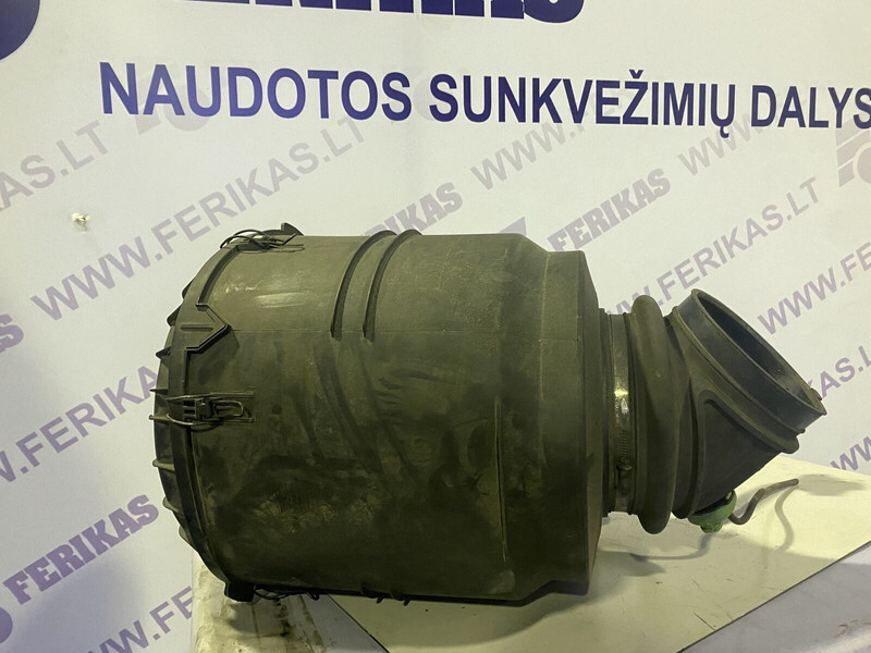 Volvo FH4 - Oro įsiurbimo sistema - Sunkvežimis: foto 3 Volvo FH4 - Oro įsiurbimo sistema - Sunkvežimis: foto 3