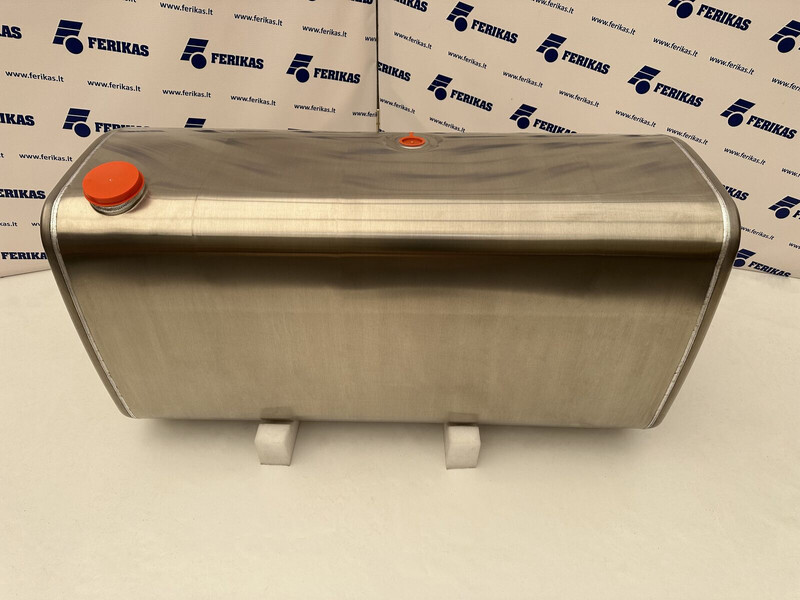 Volvo New aluminum fuel tank 570L - Degalų bakas - Sunkvežimis: foto 1 Volvo New aluminum fuel tank 570L - Degalų bakas - Sunkvežimis: foto 1