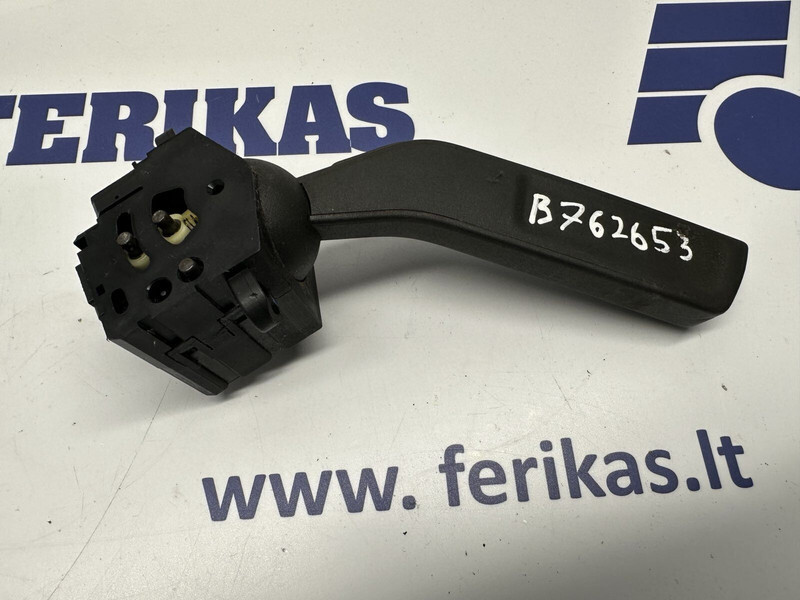 Volvo indicator light switch - Relė - Sunkvežimis: foto 2 Volvo indicator light switch - Relė - Sunkvežimis: foto 2