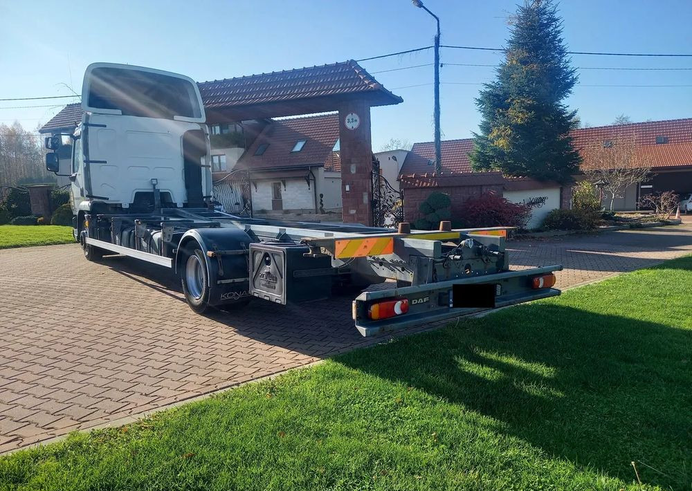 DAF 45 - Konteineris-vežimus/ Sukeisti kūną sunkvežimis: foto 4 DAF 45 - Konteineris-vežimus/ Sukeisti kūną sunkvežimis: foto 4