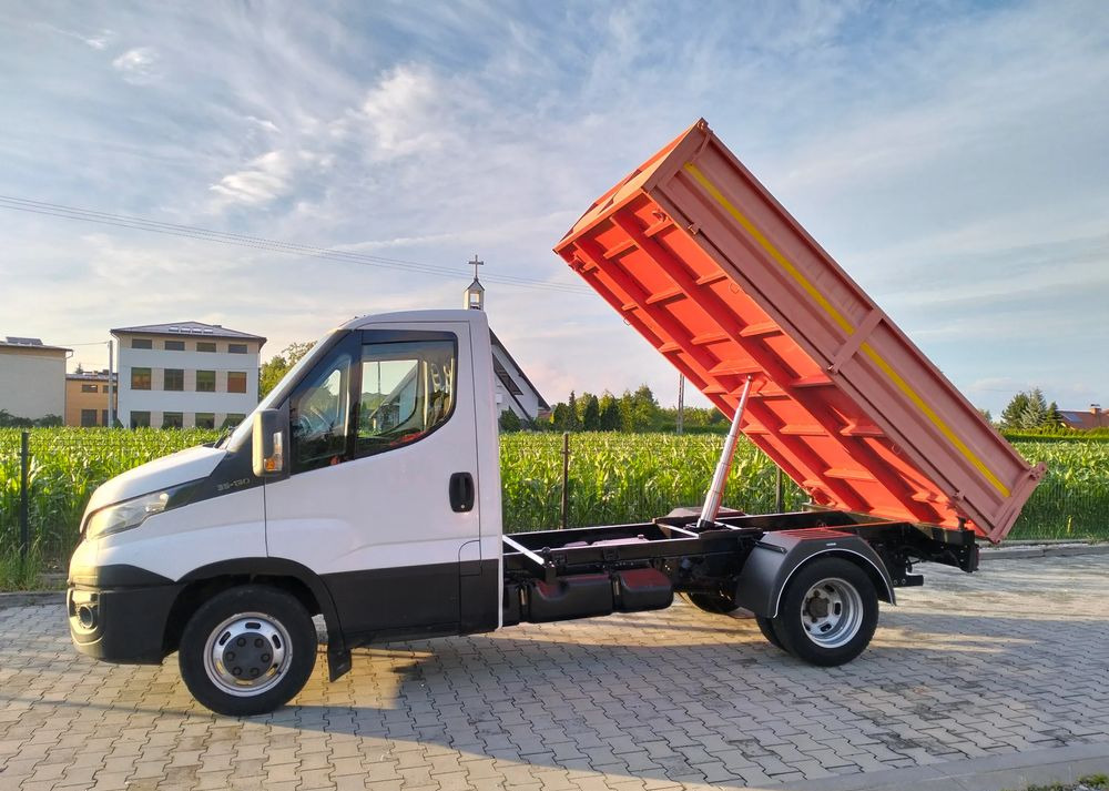 Iveco Daily 35C13 wywrotka wywrot kiper tipper wyklapac - Mažas savivartis: foto 3 Iveco Daily 35C13 wywrotka wywrot kiper tipper wyklapac - Mažas savivartis: foto 3