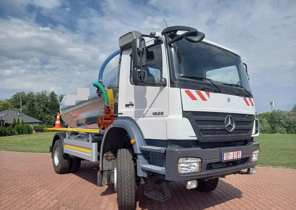 Mercedes-Benz AXOR 1829 4X4 4 WD ALLOARD - Autocisterna: foto 3 Mercedes-Benz AXOR 1829 4X4 4 WD ALLOARD - Autocisterna: foto 3