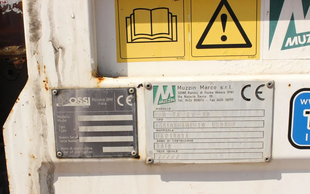 Šiukšliavežis Mitsubishi CANTER 7C15: foto 13