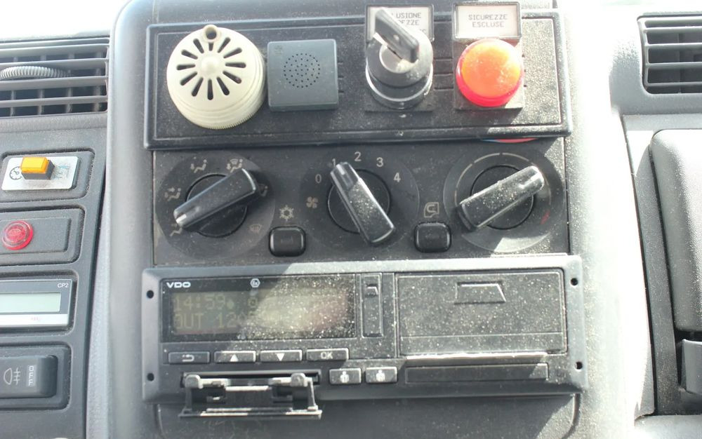 Šiukšliavežis Mitsubishi CANTER 7C15: foto 12