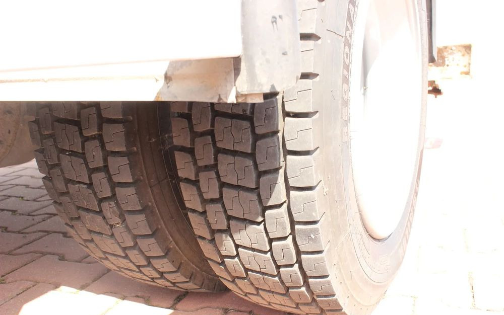 Šiukšliavežis Mitsubishi CANTER 7C15: foto 14