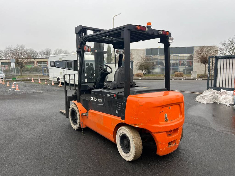 Elektrinis krautuvas Doosan B50X5 5T 6m Triplex non-marking (1841): foto 9