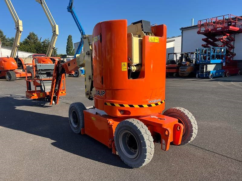 JLG E300 AJP elektro 11m (1791) - Alkūninis keltuvas: foto 4 JLG E300 AJP elektro 11m (1791) - Alkūninis keltuvas: foto 4