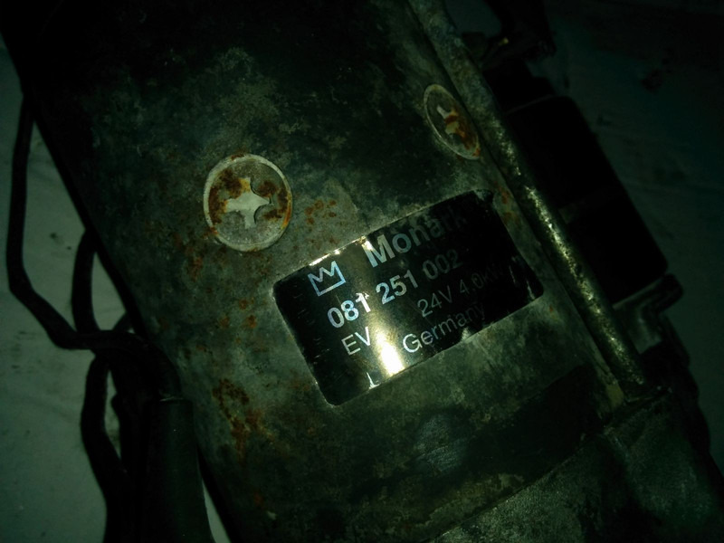 Mercedes-Benz 906 - Atsarginės dalys: foto 3 Mercedes-Benz 906 - Atsarginės dalys: foto 3