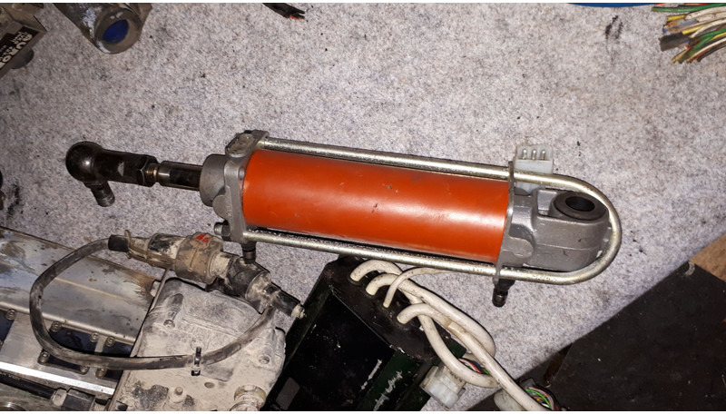 Bosch CITY - Vožtuvas: foto 5 Bosch CITY - Vožtuvas: foto 5