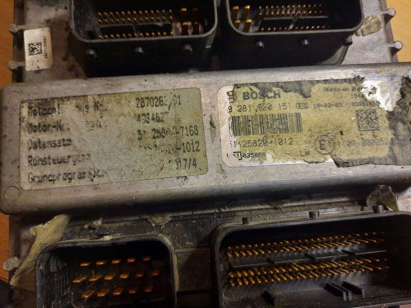 MAN BOSCH 0281001521. 0261200173 \ 020600009 - Valdymo blokas: foto 3 MAN BOSCH 0281001521. 0261200173 \ 020600009 - Valdymo blokas: foto 3