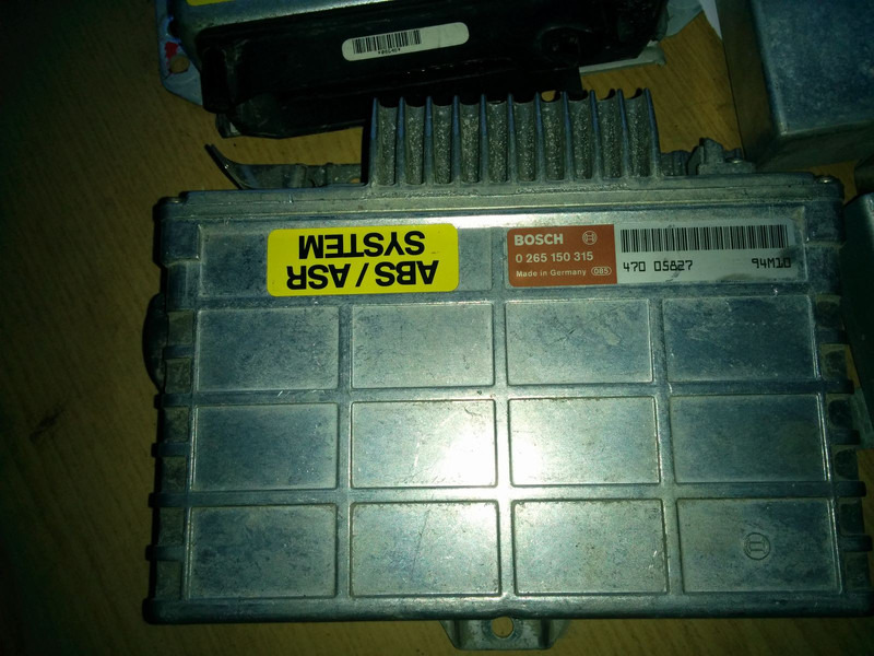 MAN Intarder EST-32 ZF-6009058022 - Valdymo blokas: foto 2 MAN Intarder EST-32 ZF-6009058022 - Valdymo blokas: foto 2