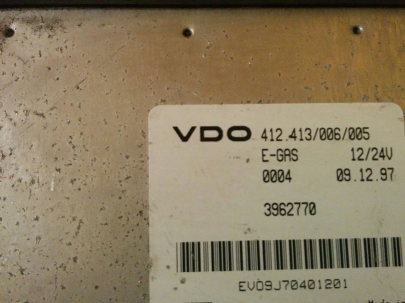 Scania VDO 412.413/006/005 412.413/006/002 - Valdymo blokas: foto 4 Scania VDO 412.413/006/005 412.413/006/002 - Valdymo blokas: foto 4