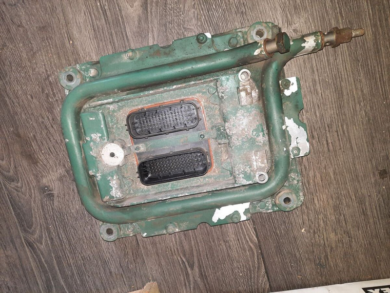 Volvo D12 D7C D9 - Valdymo blokas: foto 3 Volvo D12 D7C D9 - Valdymo blokas: foto 3