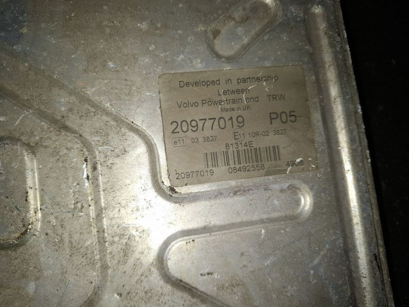 Volvo D12 D7C D9 - Valdymo blokas: foto 2 Volvo D12 D7C D9 - Valdymo blokas: foto 2