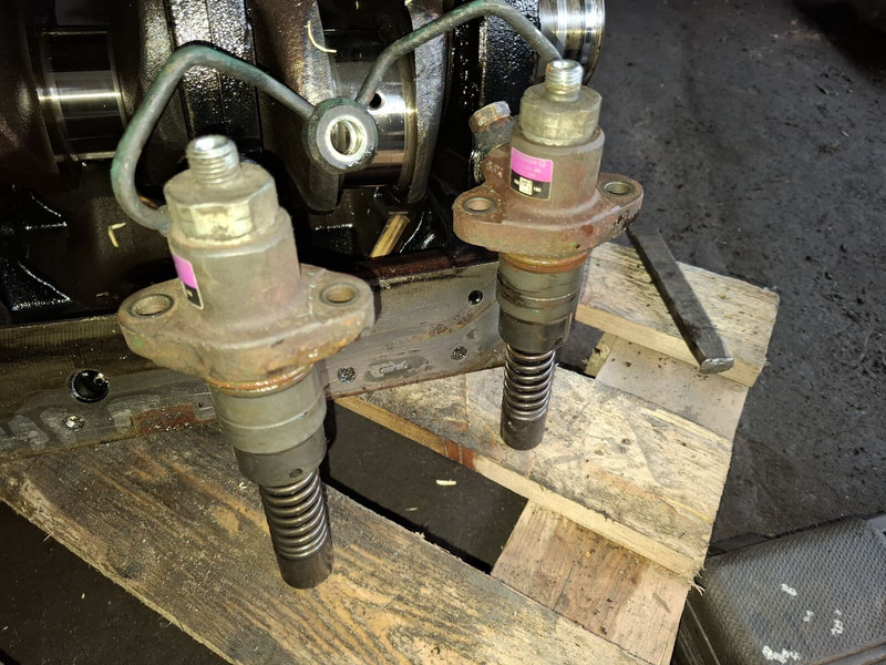 Volvo D7E - Kuro siurblys: foto 1 Volvo D7E - Kuro siurblys: foto 1